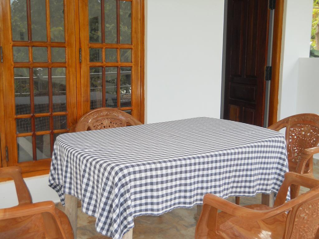 Sunset Tourist Home Polonnaruwa Eksteriør bilde